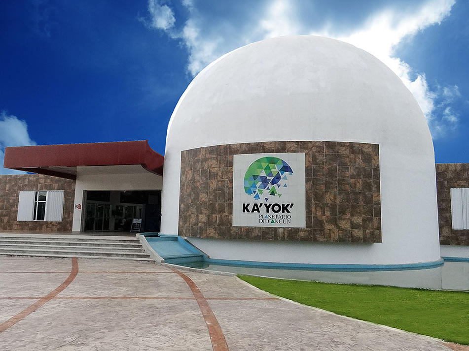 KaYok Planetario de Cancun.