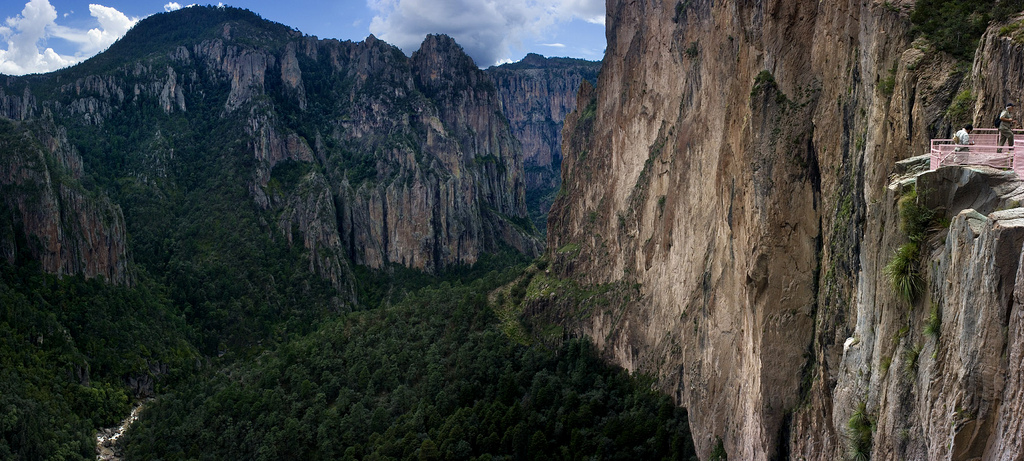 12 Espectaculares Lugares para Escalar en México