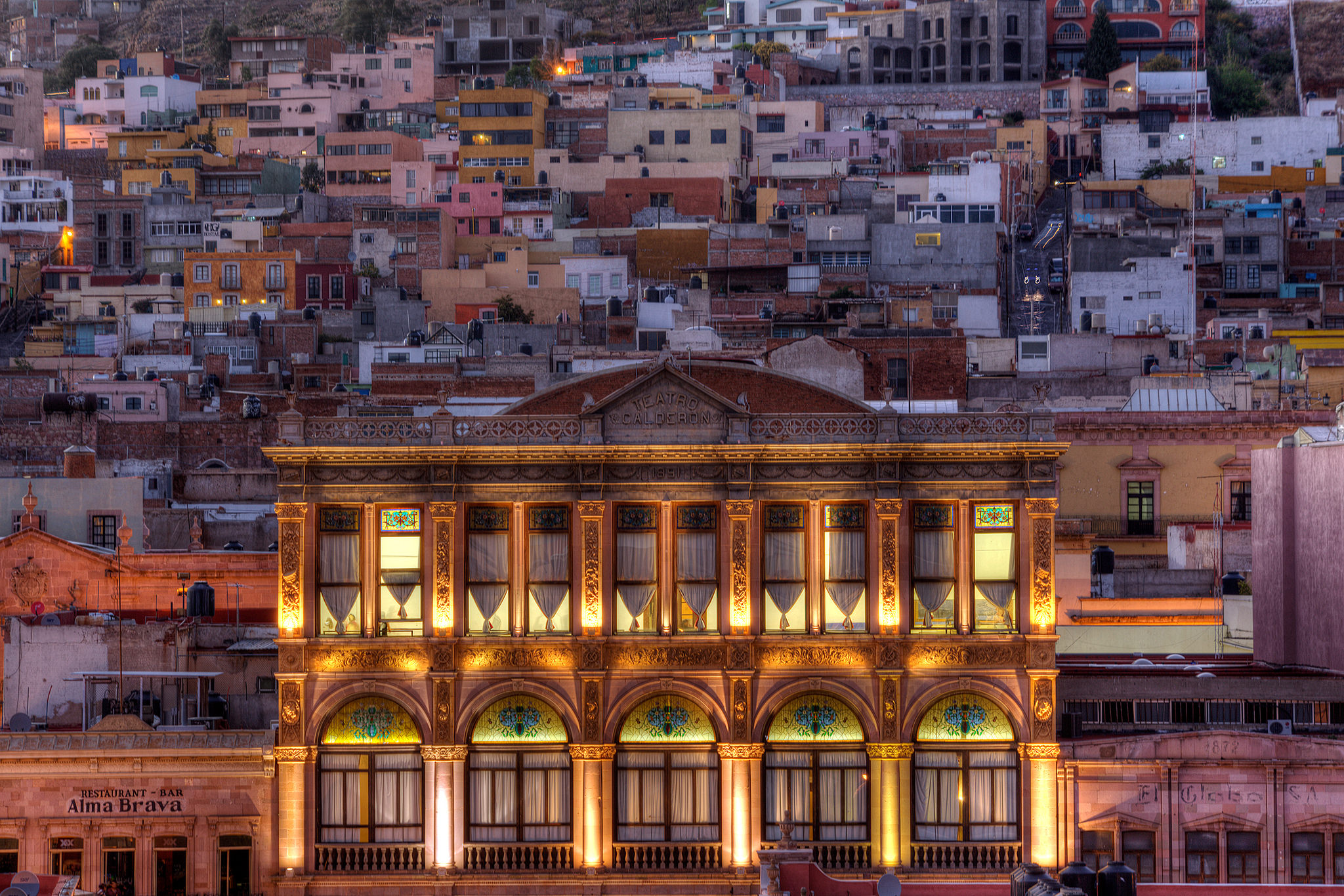 Teatro-Calderon-Zacatecas-Timothy-Neesam