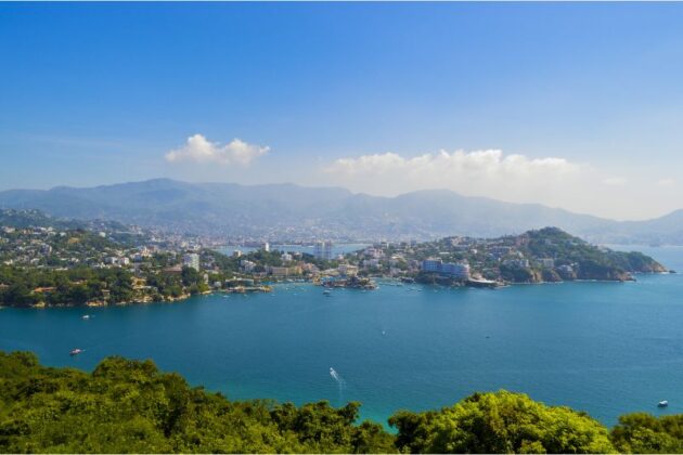 What is the best area of ​​Acapulco