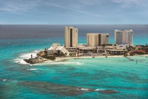 ¿Qué hoteles tienen las mejores playas de Cancún?