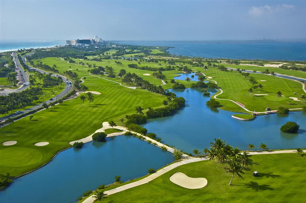 Golf Courses in Mexico